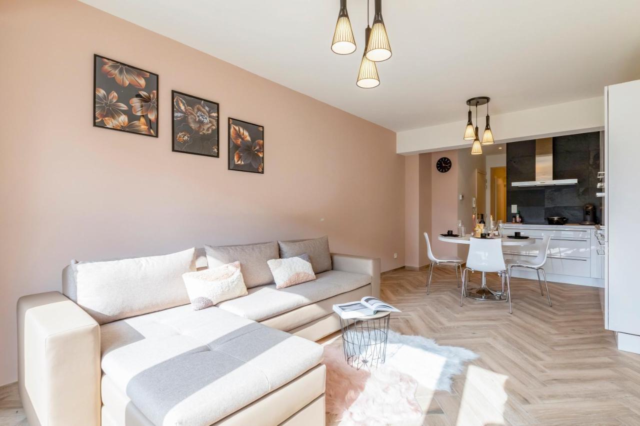 Eva-Modern 2 Bedroom Apartment Seaside Oostende Exterior photo